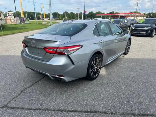 2020 Toyota Camry SE