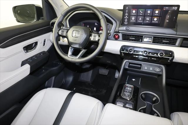 2026 Honda Pilot Touring Blackout