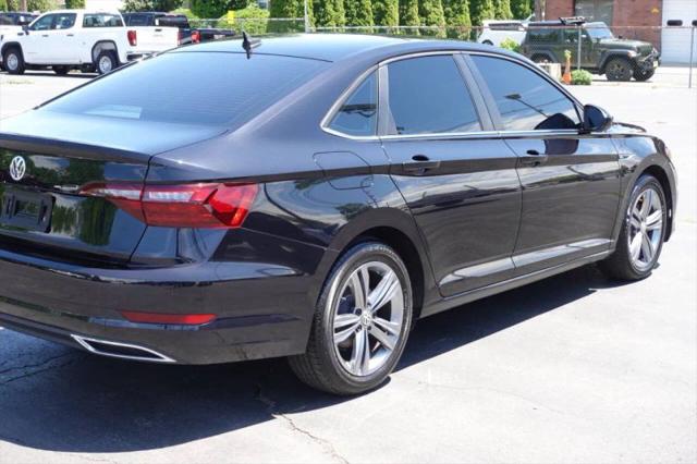 2021 Volkswagen Jetta 1.4T R-Line