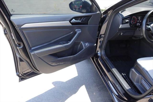 2021 Volkswagen Jetta 1.4T R-Line