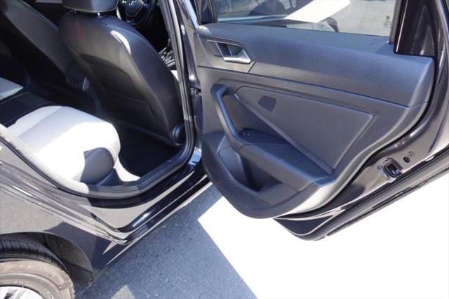 2021 Volkswagen Jetta 1.4T R-Line