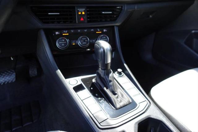 2021 Volkswagen Jetta 1.4T R-Line