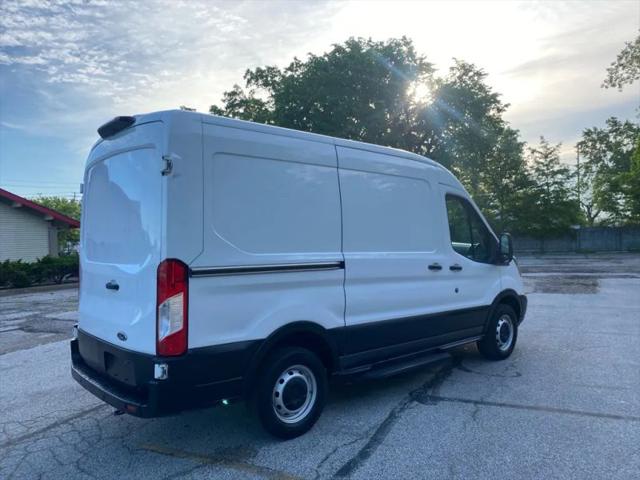 2019 Ford Transit Medium Roof w/Sliding Side Door w/RWB