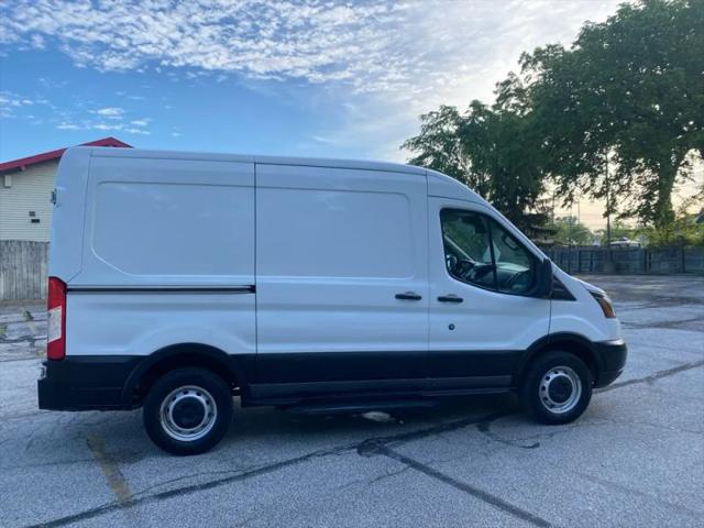 2019 Ford Transit Medium Roof w/Sliding Side Door w/RWB