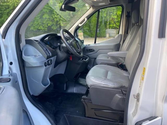 2019 Ford Transit Medium Roof w/Sliding Side Door w/RWB