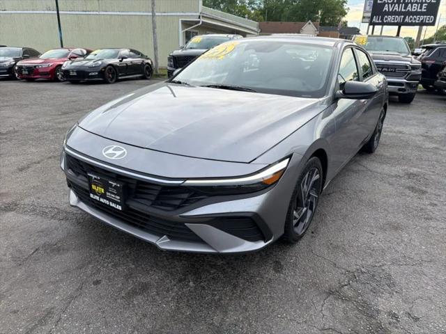 2025 Hyundai Elantra SEL Sport