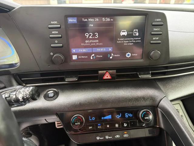 2025 Hyundai Elantra SEL Sport