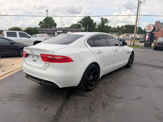 2017 Jaguar XE 25t