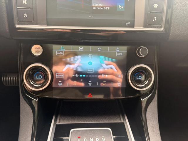 2017 Jaguar XE 25t