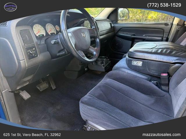 2004 Dodge Ram 1500 SLT/Laramie