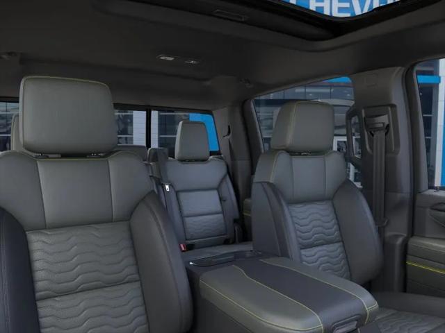 2026 Chevrolet Silverado 2500HD Crew Cab, Standard Bed, XR2, 4WD