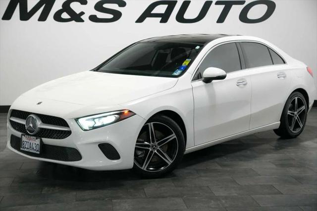 2022 Mercedes-Benz A 220 A 220