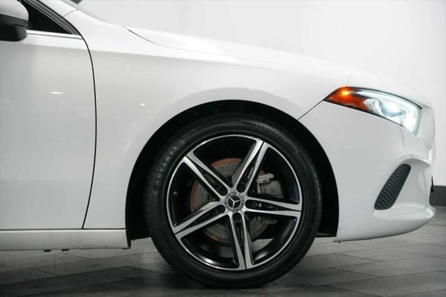 2022 Mercedes-Benz A 220 A 220