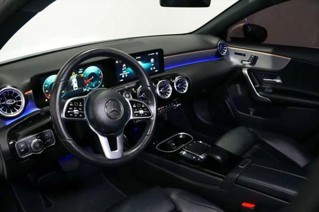 2022 Mercedes-Benz A 220 A 220