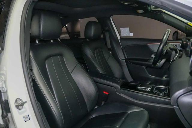 2022 Mercedes-Benz A 220 A 220