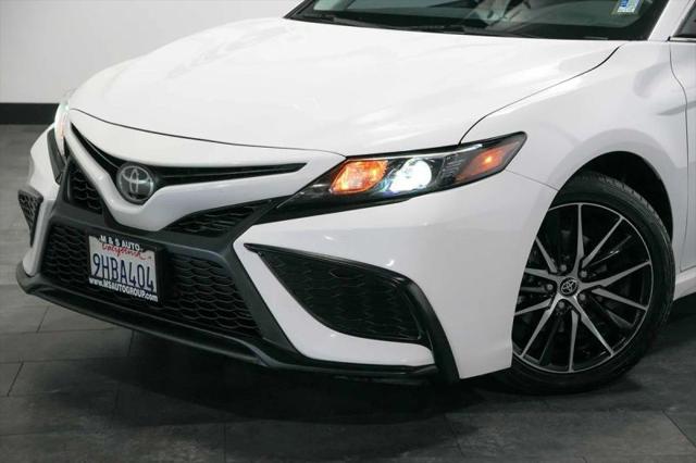2023 Toyota Camry SE