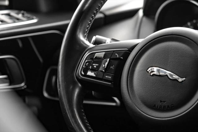 2018 Jaguar F-PACE 25t Premium