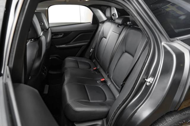 2018 Jaguar F-PACE 25t Premium
