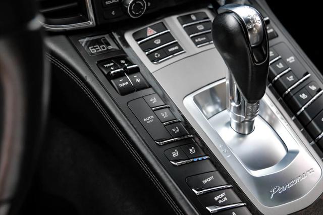 2012 Porsche Panamera Turbo S