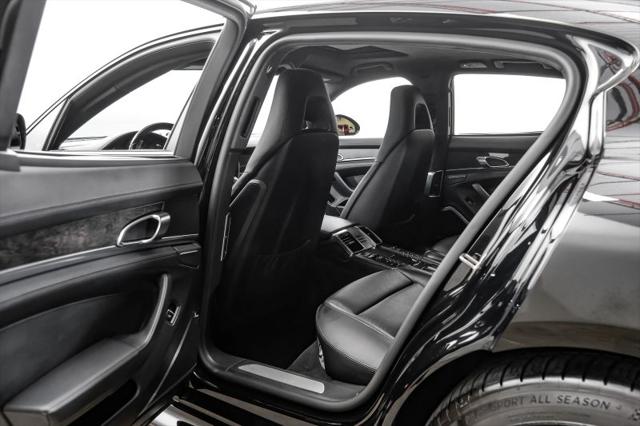 2012 Porsche Panamera Turbo S