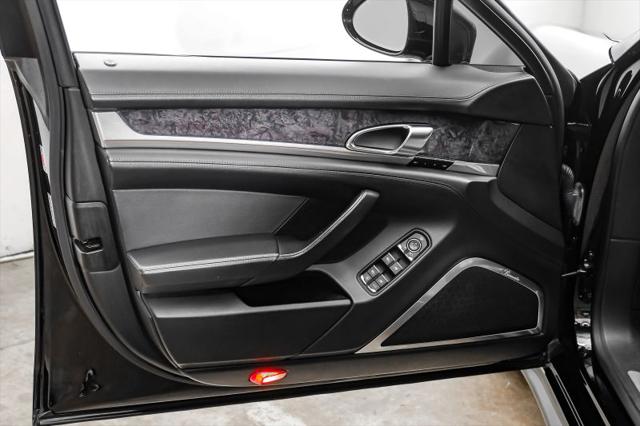 2012 Porsche Panamera Turbo S