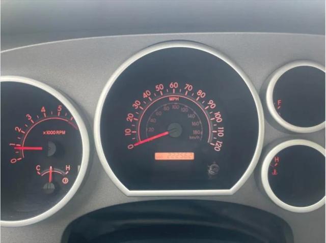 2012 Toyota Tundra Grade 5.7L V8