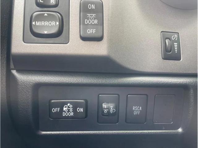 2012 Toyota Tundra Grade 5.7L V8