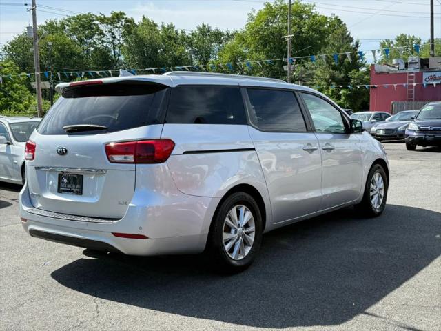 2016 Kia Sedona LX