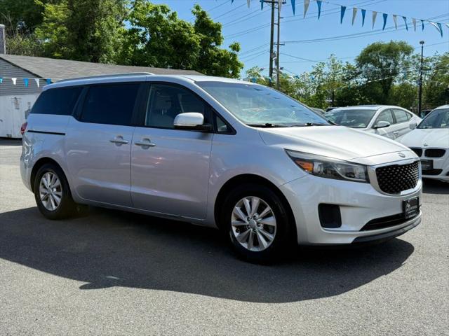 2016 Kia Sedona LX