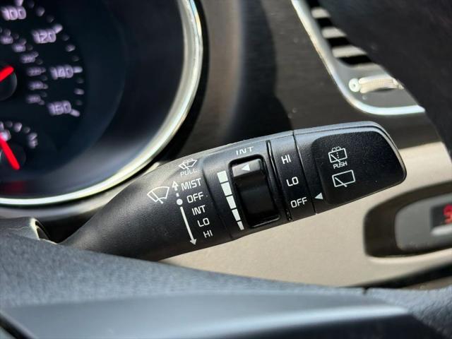 2016 Kia Sedona LX
