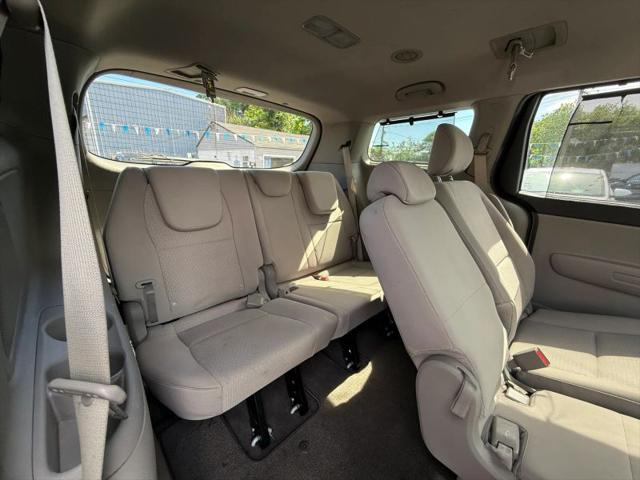 2016 Kia Sedona LX