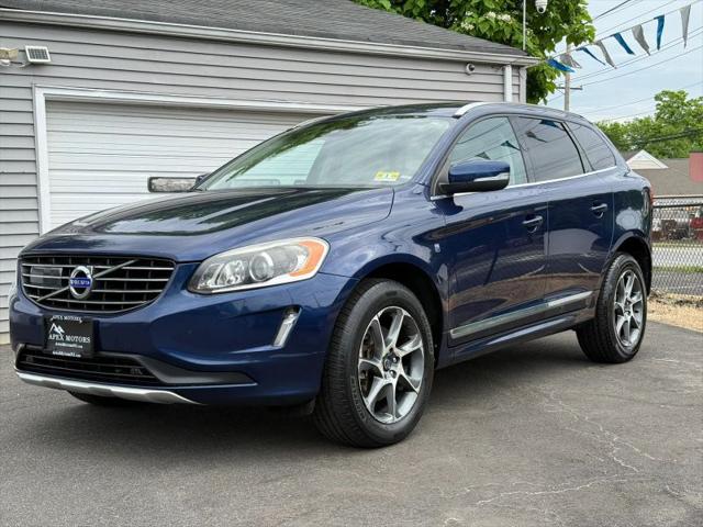 2015 Volvo XC60 T6 Platinum