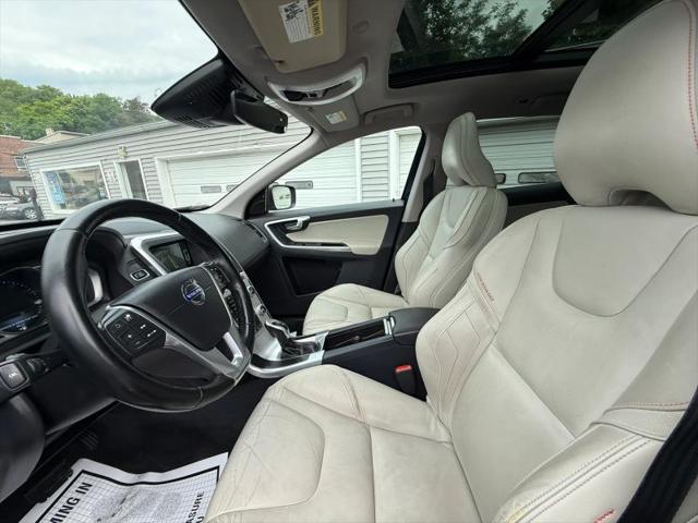 2015 Volvo XC60 T6 Platinum