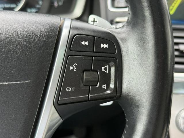 2015 Volvo XC60 T6 Platinum