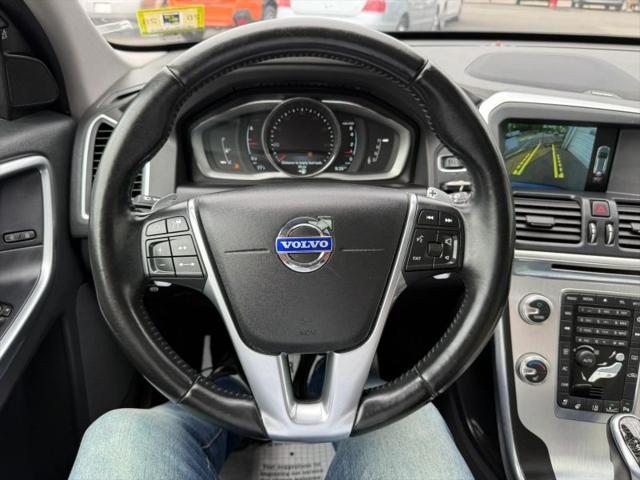 2015 Volvo XC60 T6 Platinum