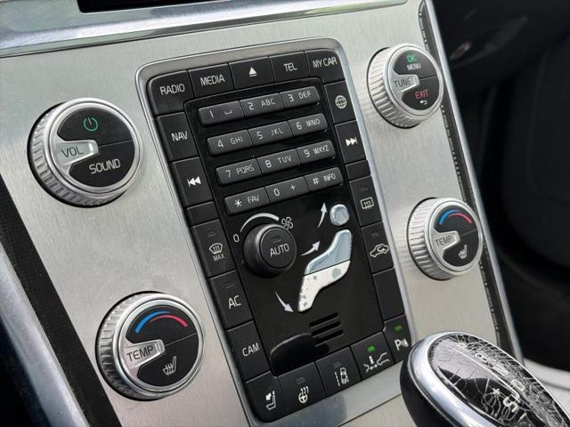 2015 Volvo XC60 T6 Platinum