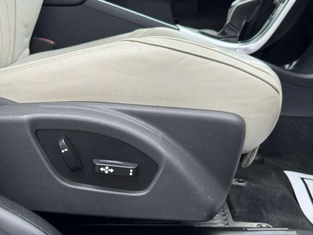2015 Volvo XC60 T6 Platinum