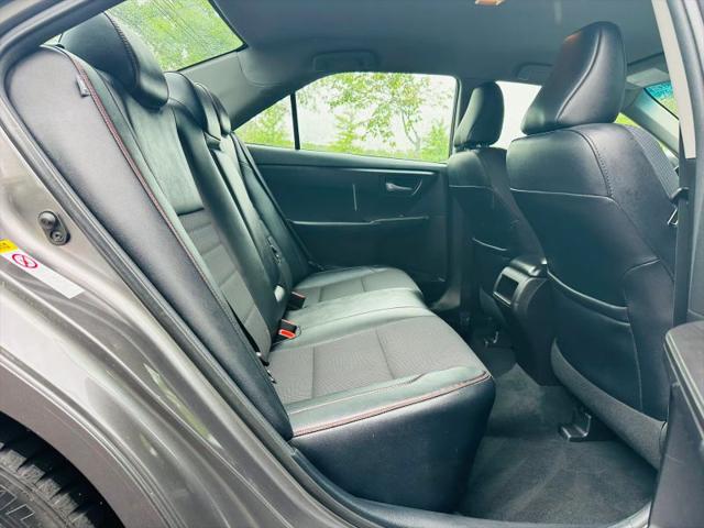 2017 Toyota Camry SE