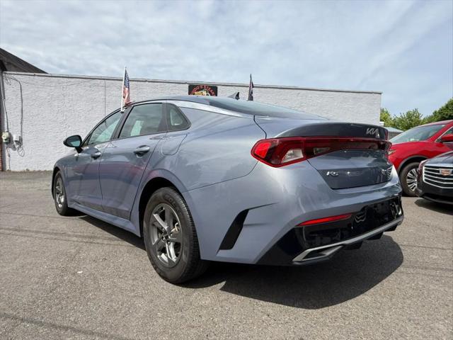2022 Kia K5 LXS