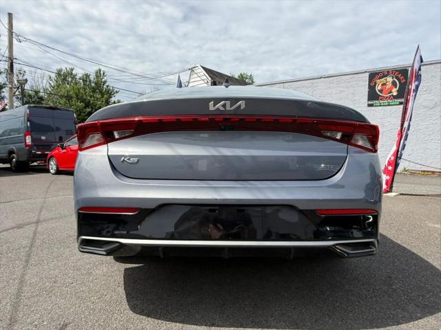 2022 Kia K5 LXS