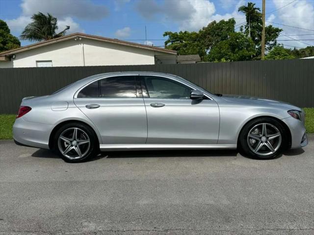 2017 Mercedes-Benz E-CLASS E 300 E 300