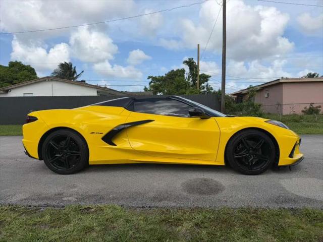 2022 Chevrolet Corvette Stingray RWD Convertible 2LT