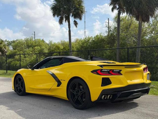 2022 Chevrolet Corvette Stingray RWD Convertible 2LT