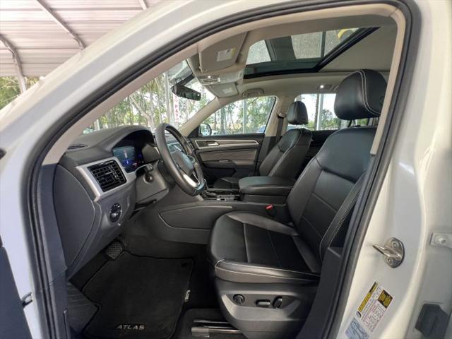 2022 Volkswagen Atlas 2.0T SE w/Technology