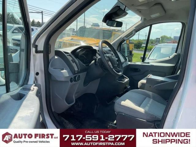 2017 Ford Transit w/60/40 Side Door w/RWB
