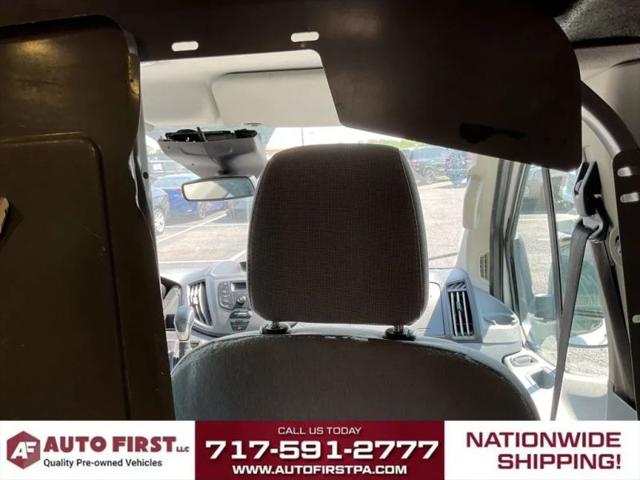 2017 Ford Transit w/60/40 Side Door w/RWB