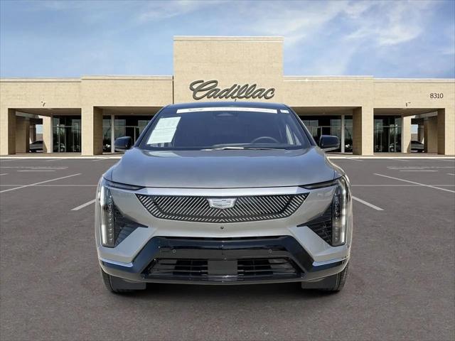 2025 Cadillac iQ Luxury 2 AWD