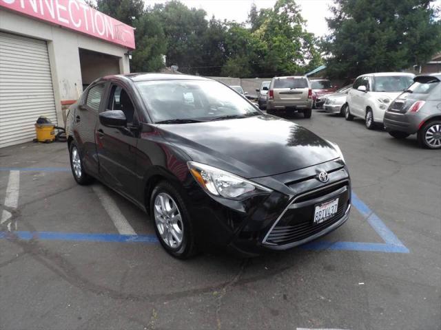 2017 Toyota Yaris iA Base