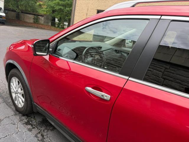 2017 Nissan Rogue SV