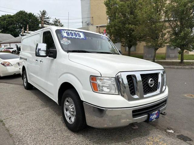 2012 Nissan 2500 NV2500 HD SV V8